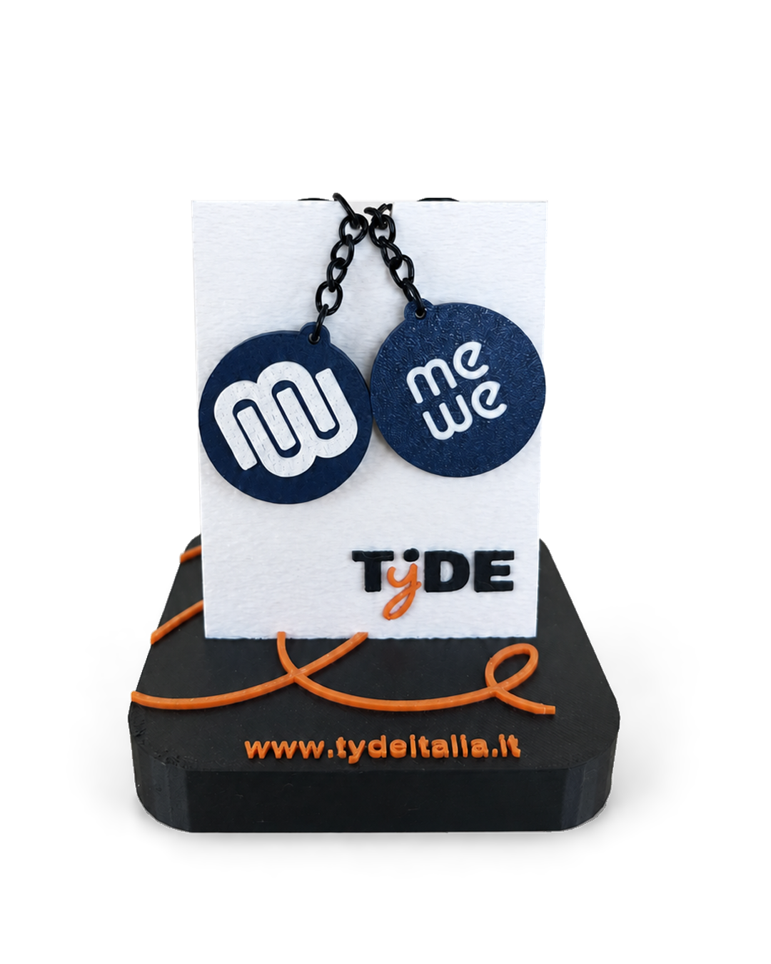 MeWe SpA keyrings with raised logo on a TYDE® display